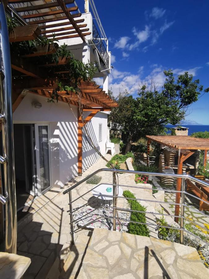 Apartments By The Sea Mimice, Omis - 14230 Eksteriør bilde