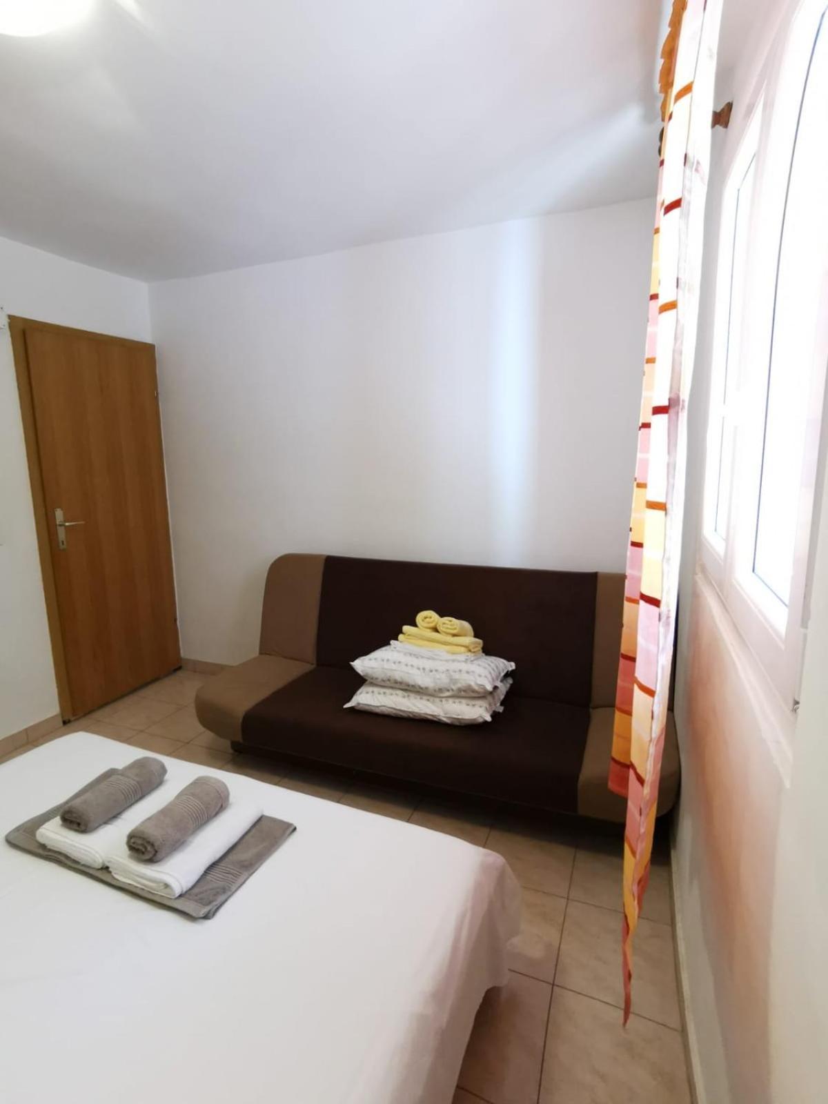 Apartments By The Sea Mimice, Omis - 14230 Rom bilde